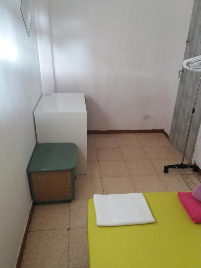 Habitaciones cerca del mar Reus Exterior foto